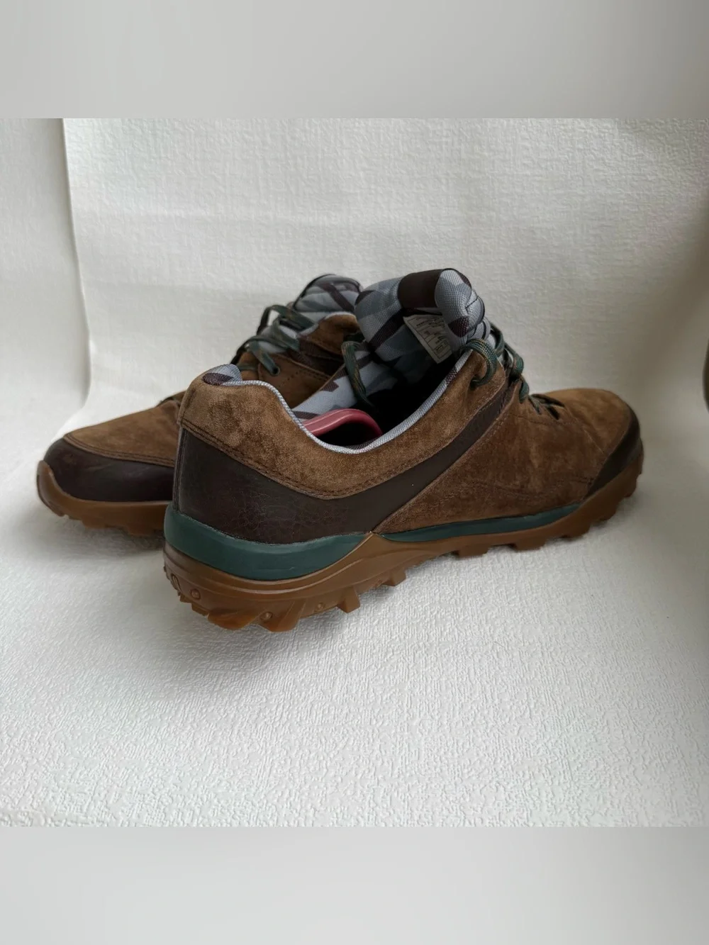 Merrell Men’s 12 Chocolate Brown Suede Waterproof Hiking Shoes J32173